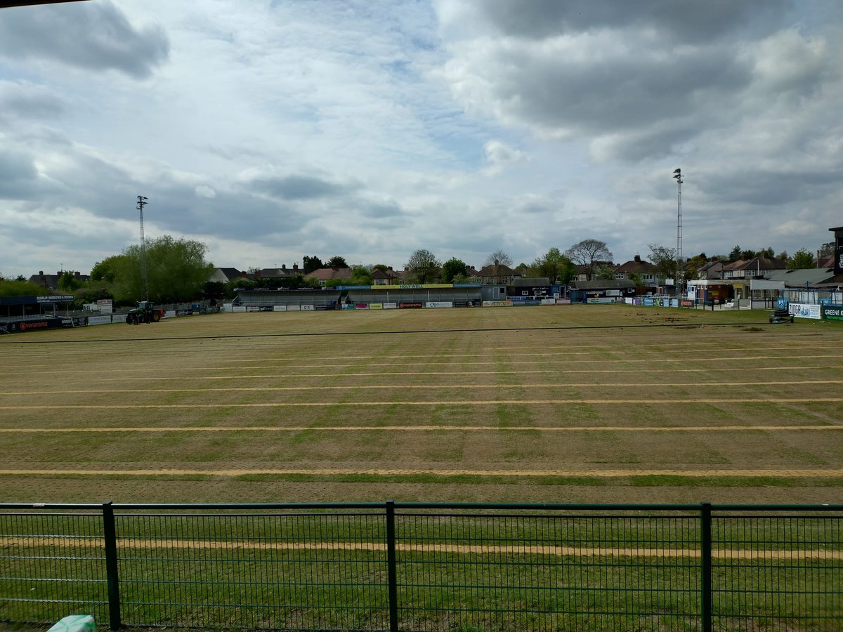 Update on pitch improvements 🌧️New drainage system 💧New irrigation system 🏟️ Top layer removed and reseeded wealdstone-fc.com/post/update-on…