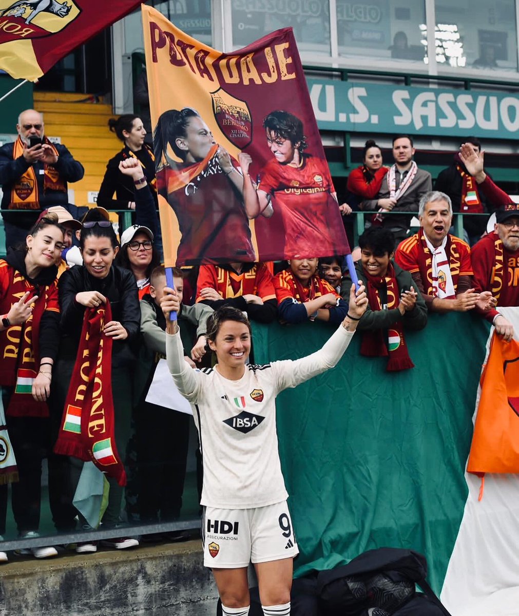 POTA DAJE 💛❤️🦁🇮🇹 Grazie a tutti, sempre stupendi! 🥰 #sassuoloroma