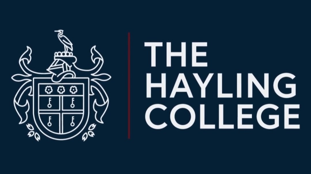 Massive thanks @HKUT77 for making the journey to come and see us @hayling_college today Great to talk about the job with people that do it so well 👍 Very lucky to have fantastic colleagues around who understand the stresses and strains of leadership #teacher5aday #learn