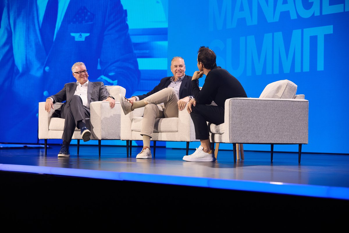 “It’s easy to get distracted by what you’re doing rather than who you are. Yes, we transport people, but we also bring experiences to life.” - Ed Bastian, CEO at @Delta Great to have Ed in conversation with Steve Squeri, CEO at @AmericanExpress, & @RyanQualtrics at #QualtricsX4
