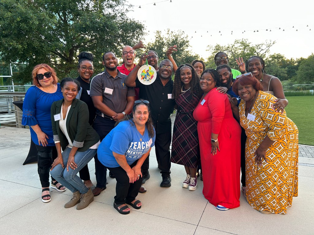 🎉 Last night's JOYful Educator Connection was a blast! 🥳 It marked the grand finale of the school year, filled with creativity and camaraderie as educators crafted dream catchers. 🌈💖 Here's to many more JOYful connections in the future! 🌟