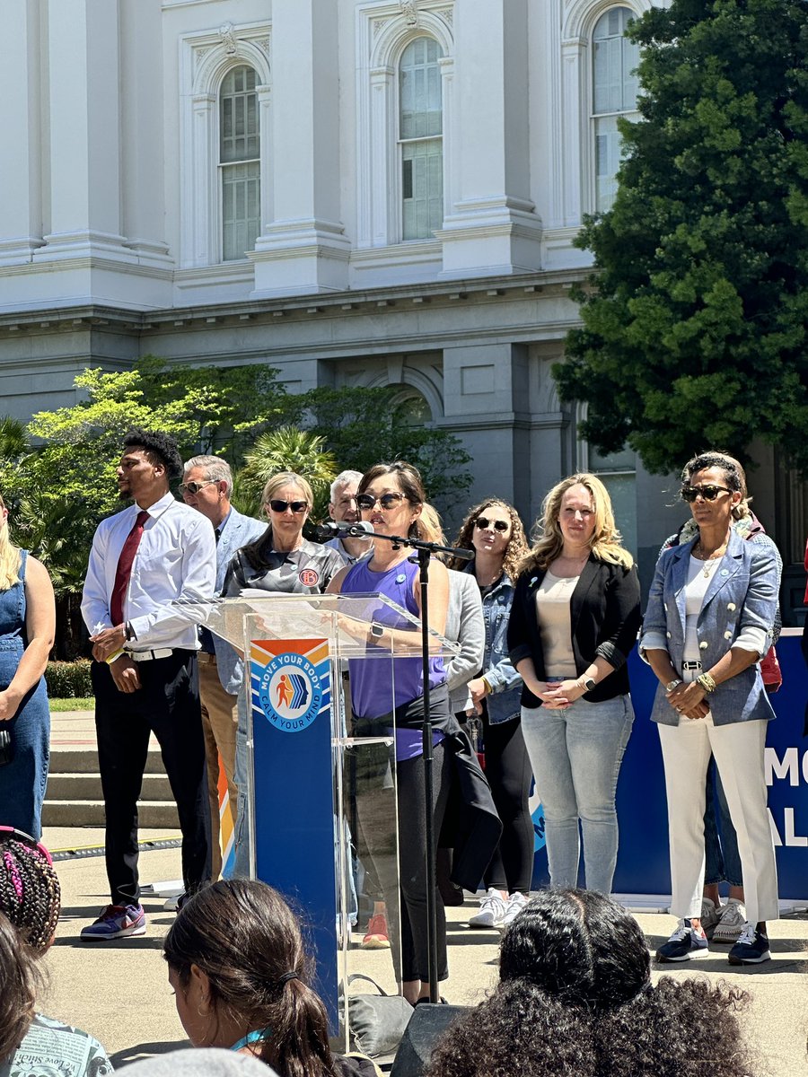 Today’s the start of Mental Health Awareness Month. First Partner @JenSiebelNewsom, former SF Giants @Drewrobbb, and Olympic gold medalist @kristiyamaguchi are at the capitol highlighting the importance of exercise and physical activity for one’s mental health and well-being.