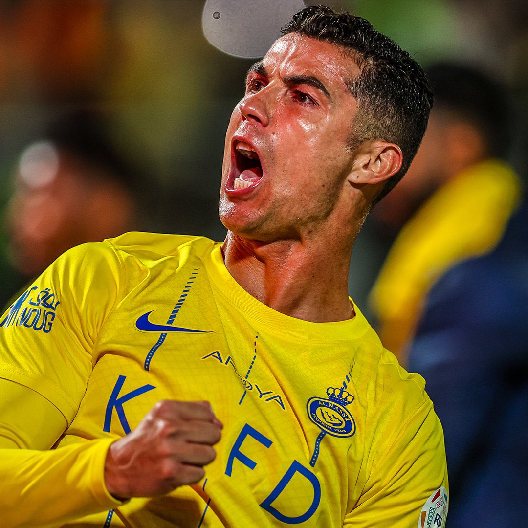 CRISTIANO RONALDO TAKES AL NASSR TO THE KINGS CUP FINAL 🏆

Two goals tonight for the GOAT 🐐