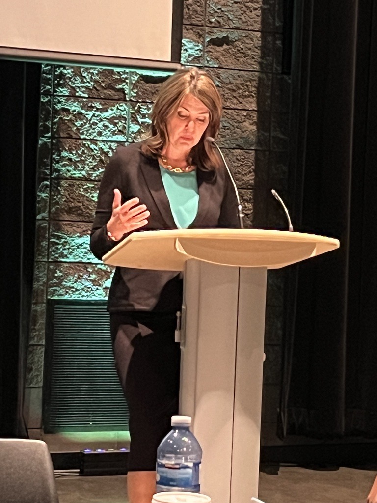 Today we attended the 3rd Medicine Hat Mental Health Summit, which focused on driving a community-driven approach to mental health. The Summits are initiated and hosted by Premier @ABDanielleSmith and MLA Justin Wright.