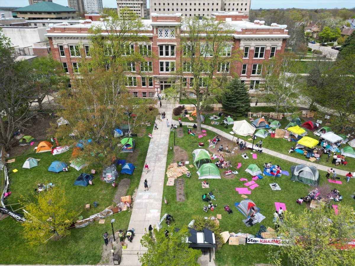 🗣️DISPATCH FROM MILWAUKEE🗣️

“Aerial view of the UW-Milwaukee Popular University for Palestine encampment. The area is now known as Falasteen Lawn. Going on day 3 and we only keep growing. Solidarity!”