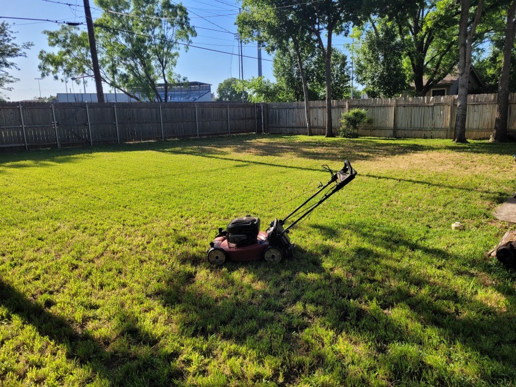 Sydney from Abilene, TX is at it again, tackling one of our special edition challenges designed for kids who’ve completed the original 50. This time, she’s chosen the Teacher’s Edition, committing to mow 50 lawns for teachers for free. She mowed Mr and Mrs. Brannan’s lawn , Mr.…