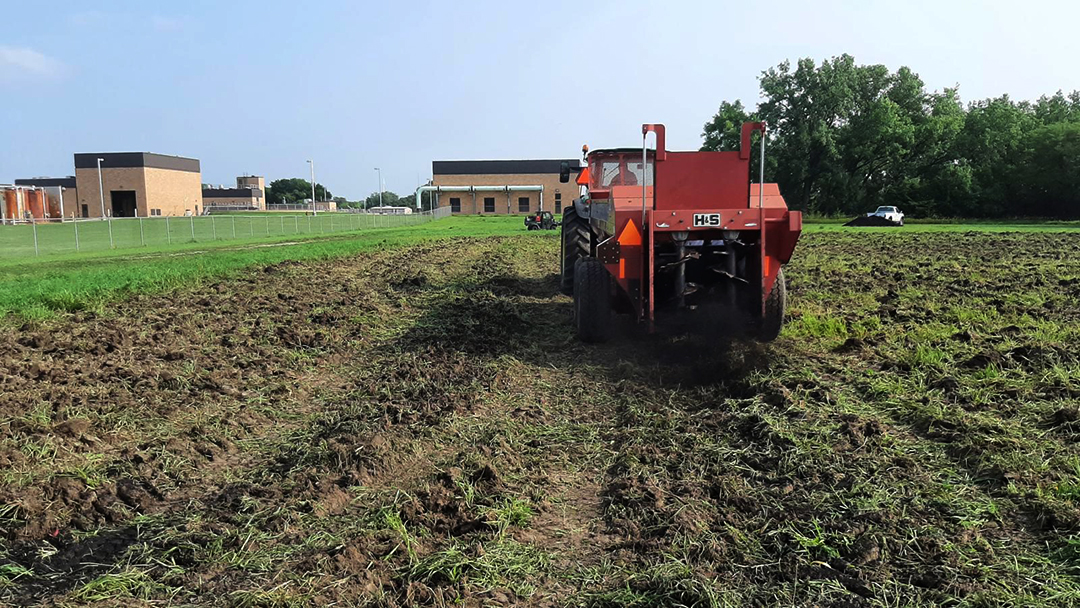 At a new #UNL conference in September, professionals working with #biochar in research, education, #ag application, production, industries & trade will collaborate on bringing the multi-purpose material to its full potential. » ow.ly/ZGiK50Ru7bj #NebExt #soilmanagement