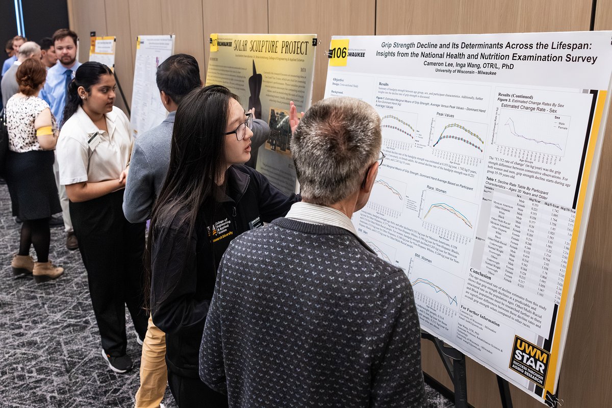 UWM_Engineering's tweet image. Congratulations to the undergraduate student winners of our 2024 Research Poster Competition! Cameron Lee, Data Science; 2. Nicholas Birschbach, Electrical Engineering; 3. Anna Lutz, Mechanical Engineering. Full list uwm.edu/engineerposter #researchposter  #uwm #mkeengineer