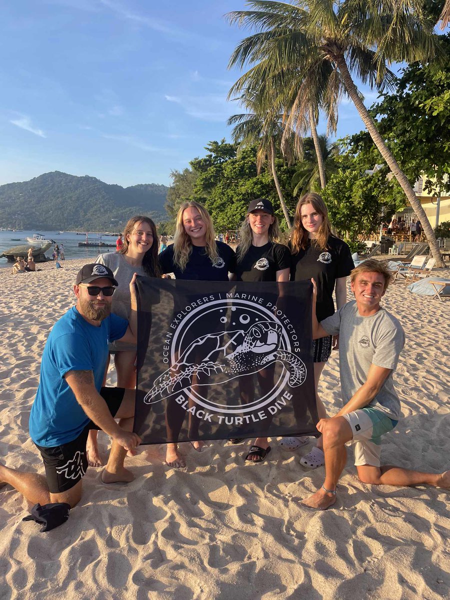 Congratulations to another collection of PADI Open Water Divers Emily, Naomie, Elizabeth and Eloise.  Blowing their first of many bubbles in our crystal clear tropical blue waters. blackturtledive.com/padi-diving-co… #travel #lifestyle #padi #ocean #kohtao #thailand #holiday