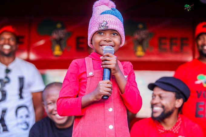 A baby girl. Kele summarized the EFF manifesto in just 5 minutes. ❤️🙌🏾