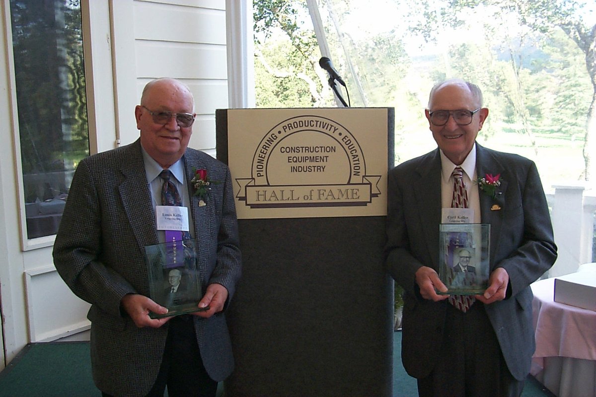 Celebrating #NationalInventorsMonth for the stellar minds of Cyril and Louis Keller, whose innovation paved our path to today. 🏅 

#OneToughAnimal