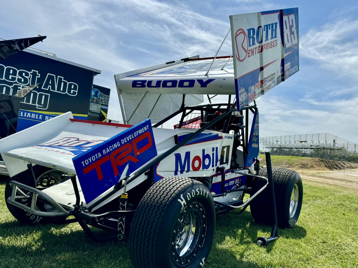 .@MichaelKofoid has been incredible in a Midget at @JaxSpeedway, posting finishes of 🥈,🥈,🥇, and 🥈with @POWRi_Racing in 4 tries.

The @RothMotorsports driver made one previous #WoOSprint appearance here (2019) and will make his second tonight in the @ToyotaRacing #83!