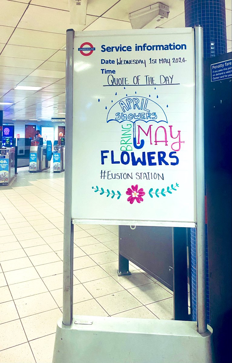 April showers bring May flowers 🌹
#EustonStation #London #Underground #QuoteOfTheDay #AprilShowers #MayDay #Flowers #RoseWednesday @allontheboard