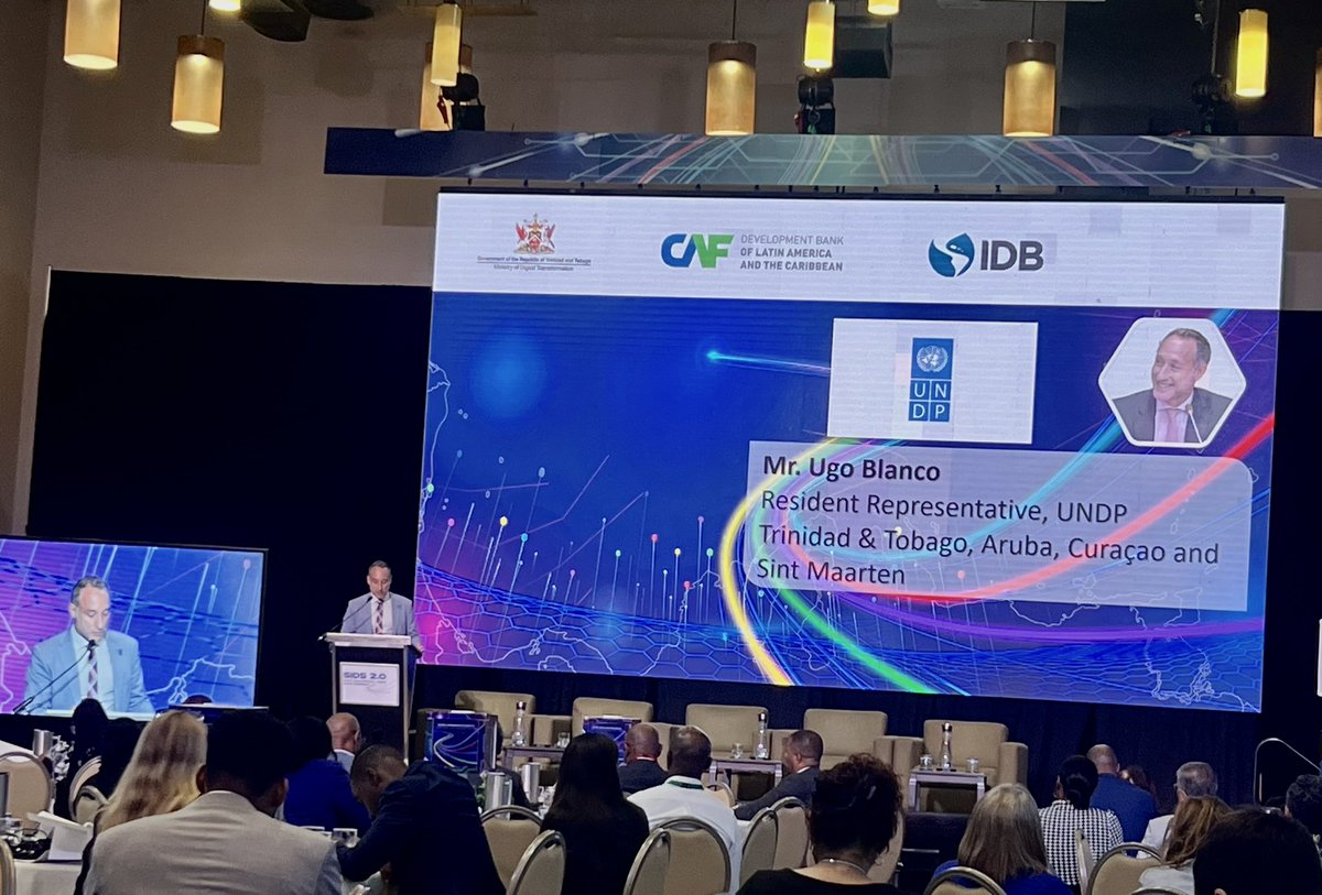 Presenting now, @ugo_blanco delivering the conference recap as we approach the end of this pivotal 2-day event! 

#DigitalPathways #SIDS20 #DigitalTransformation