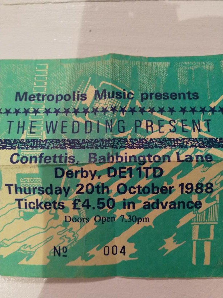 36yrs after seeing @weddingpresent for the first time, it's always a buzz when another tour hits the road. And it's my favourite venue on Saturday too. Nottingham Rescue Rooms. Time just makes this band get better & better.