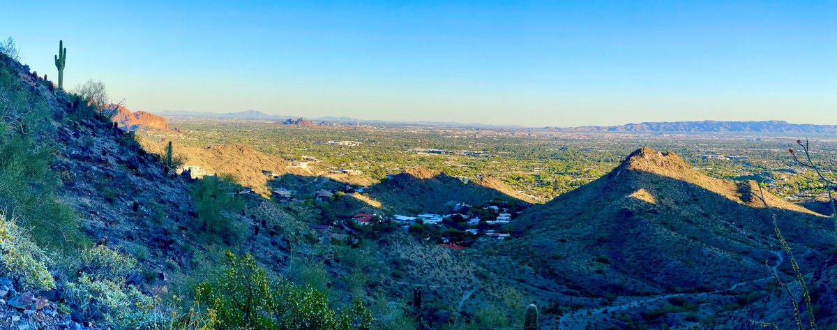 Good Afternoon from Phoenix ! 😌

#Photography 
#LandscapePhotography 
#PanoPhotos 
#NaturePhotography 
#Hiking #Fitness
