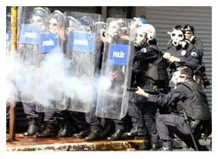 TÜRK POLİSİ HUZURUMUZUN TEMİNATIDIR

#TürkPolisi

🇹🇷🇹🇷🇹🇷