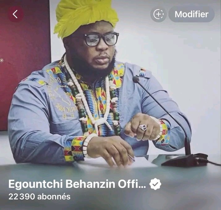 🛑 COMPORTEMENT DE PANAFRICON

Ils vivent tous en Europe , et c'est eux qui demandent pourquoi le mali à accepté les prêts du FMI ?

Chers panafricons , depuis quand avez-vous le droit de décider à la place du peuple malien ?

C'est grave ça !

Tom la souris 🕵️