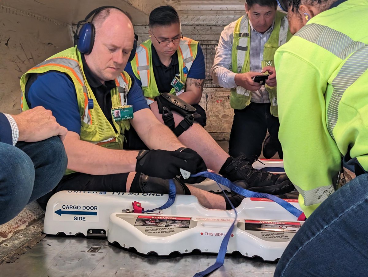 Our ramp team began the testing of a device called 'Stop Blocks' this week to help prevent bags from sliding forward on braking during landing. This is especially important in keeping our ground crews safe when opening cargo pit doors. @AO_Execution @billwatts_11 @DJKinzelman