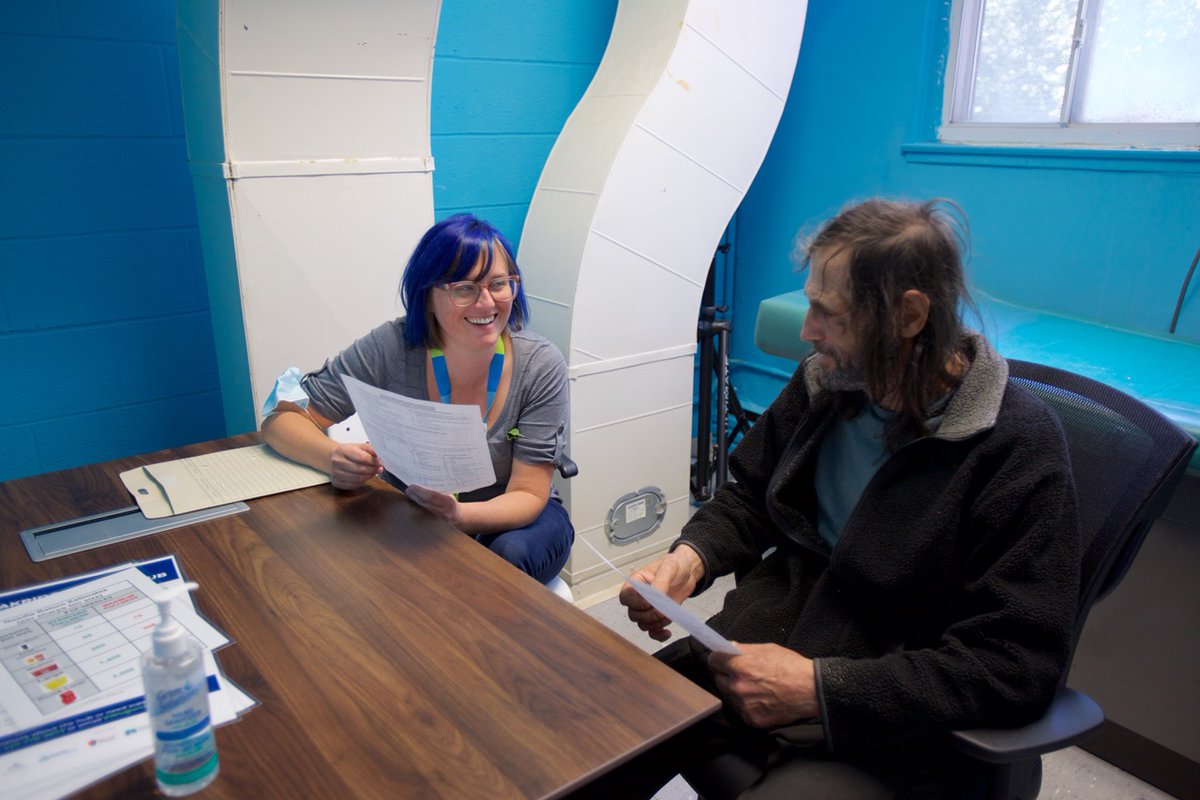 Looking for substance use support? Our Oakridge Health and Harm Reduction Hub offers walk-in services for people who use drugs and other substances. Everyone is welcome. Learn more: ethp.ca/OakridgeHub