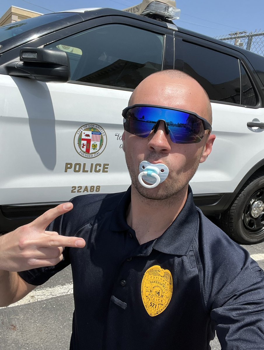 danghentschel's tweet image. Binky mode activated