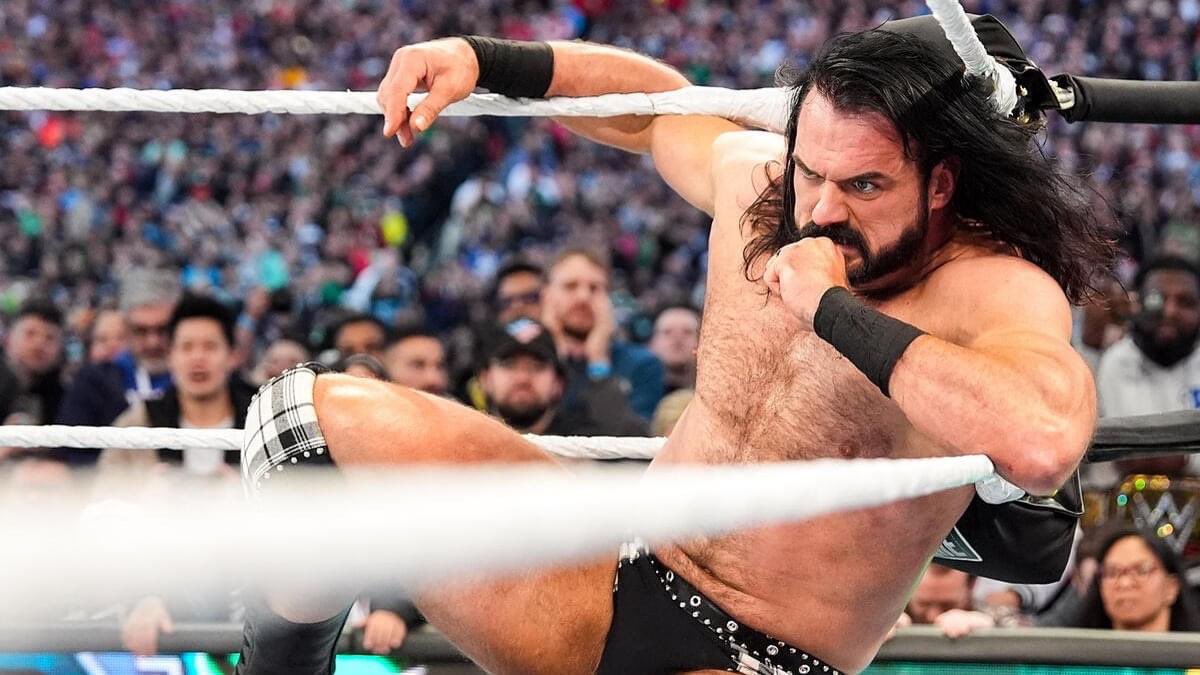 #DrewMcIntyre has revealed that he fractured his elbow at WrestleMania 40

(#PatMcAfee Show)