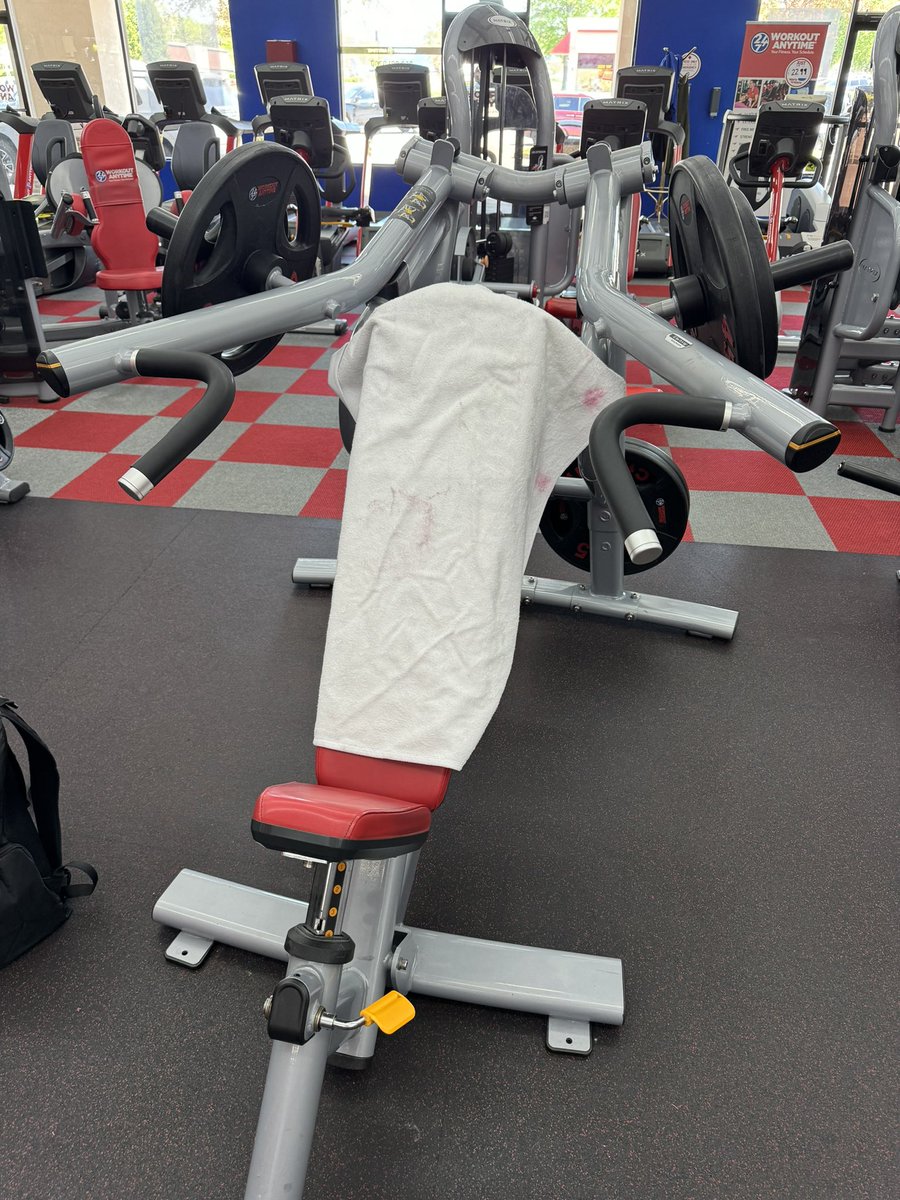 I haven’t lifted weights since prison. I joined a gym three weeks ago and I’ve learned that this must be a prison thing. I’m the only one I see doing it. 😂