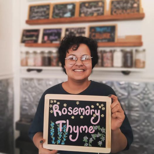 Have you tried our Rosemary Thyme ice cream as yet? 🌱 Ace says it's 'Uniquely delicious!' 🤤

#artisanicecream #smallbatch #unique #rochesterny