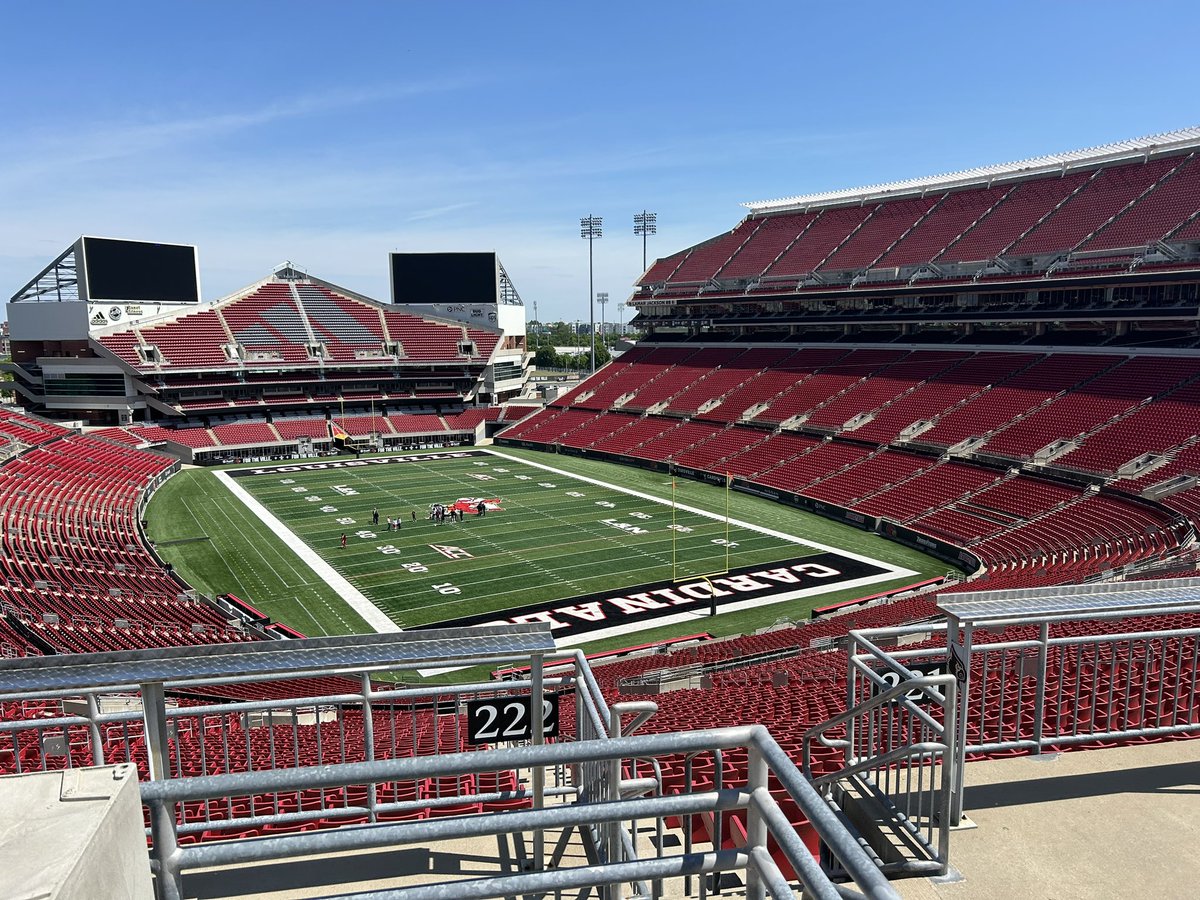 Drew Covington (@drewcovington12) on Twitter photo Blessed to receive an opportunity to play football at the University of Louisville! <a href="/CoachAMueller/">Adam Mueller</a> <a href="/LouisvilleFB/">Louisville Football</a> <a href="/CoachMaslowski/">Karl Maslowski</a> Blessed to receive an opportunity to play football at the University of Louisville! <a href="/CoachAMueller/">Adam Mueller</a> <a href="/LouisvilleFB/">Louisville Football</a> <a href="/CoachMaslowski/">Karl Maslowski</a>