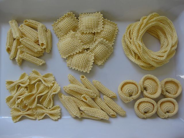 Crochet a Pasta Party With This Yummy Set - 100% Carb-Free! 👉 buff.ly/2Wb77ZC #crochet #playfood #foodie
