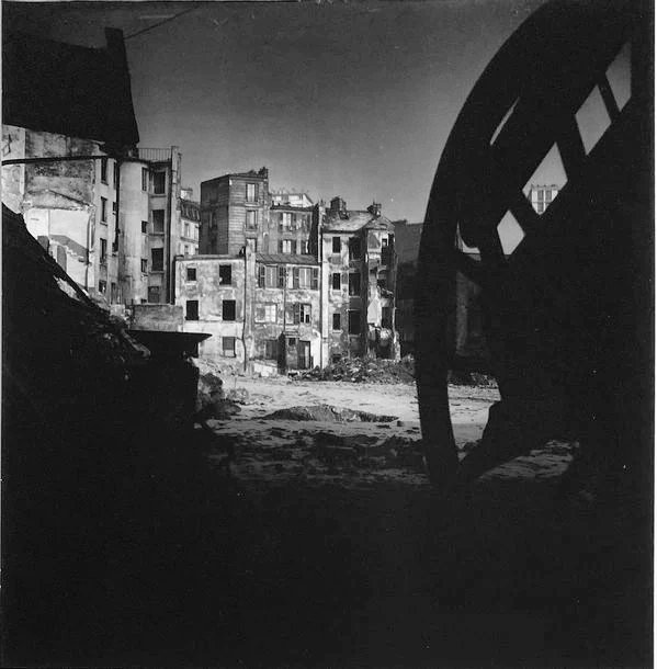 Daniel Frasnay. 
Belleville démolition 
c.1950. Paris