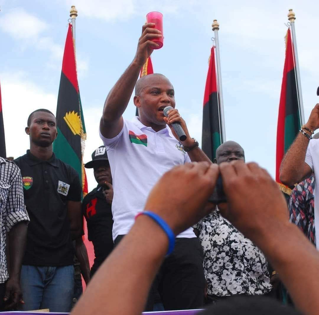 It was Mazi Nnamdi Kanu who started this Biafra anniversary in 2013. Nigerian government destroyed the Cenotaph built in Enugu in memory of Biafran heros and heroins. In 2016, Nigerian military massacred our people who came out in Nkpor, Anambra State. In 2017, the leadership