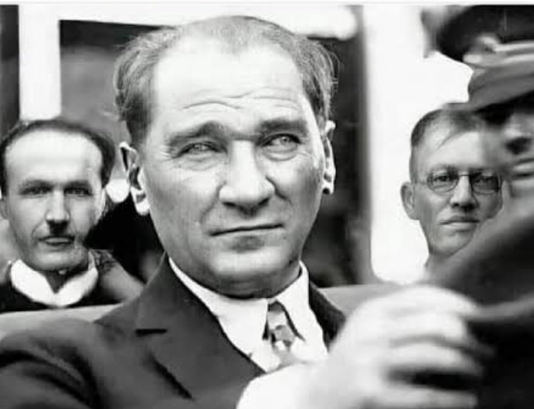 Atatürk'ün izinden giden yanılmaz