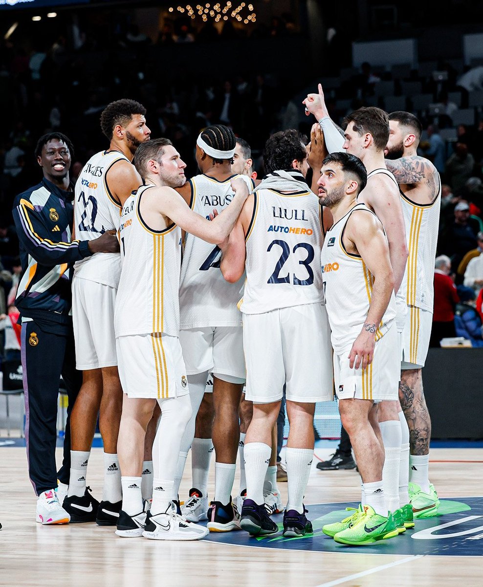 ✅ SUPERCOPA DE ESPAÑA 
✅ COPA DEL REY 
✅ LÍDER EN ACB 
✅ FINAL FOUR DE LA EUROLIGA 

¡HALA MADRID Y NADA MÁS! 🤍