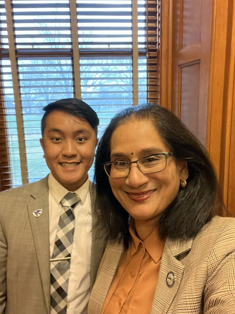Happy #AAPIHeritageMonth! With the #ksleg being Sine Die, it’s been a privilege to see these AAPI #leaders in action, fighting for Kansans and their communities! 💪#AAPIRepresentationMatters