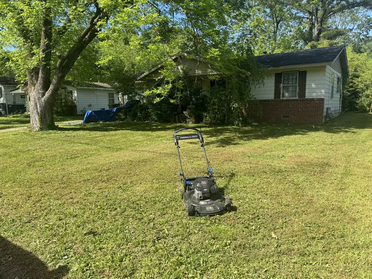Just had the pleasure of mowing Ms. Boswells lawn . She recently contacted me needing help with her lawn . The neighborhood watch reported her to the city and she was about to get a fine . So glad I could help her . Making a difference one lawn at a time .
