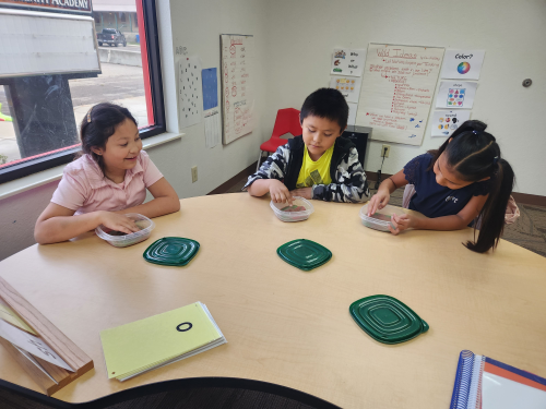 Help students w/ academic recovery, Kwiyagat Community Academy used their ESSER funds to provide targeted tutoring. The investment has shown promising results w/ nearly 90% of students participating showing academic growth after the 1st year! Learn more: bit.ly/4aRSIGI