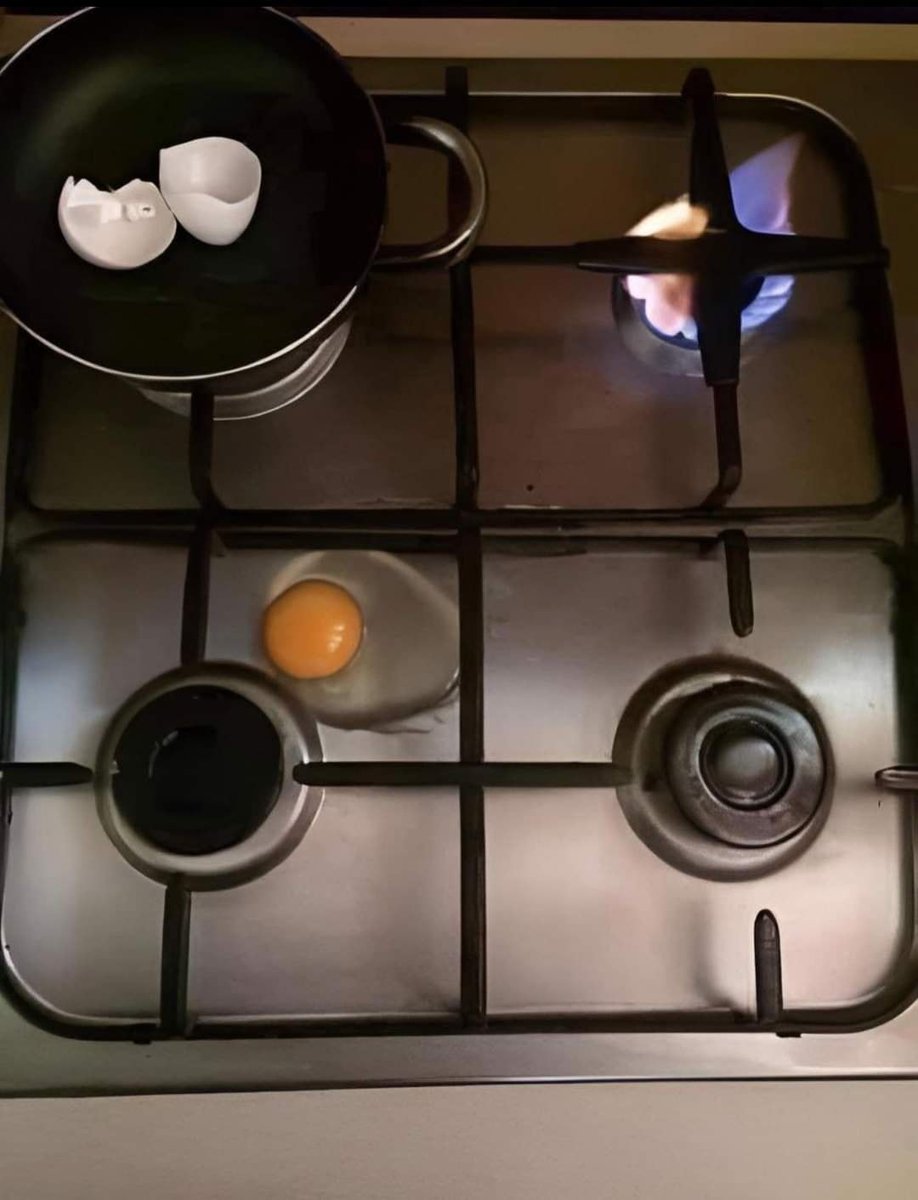 POV: Dembele cooking eggs