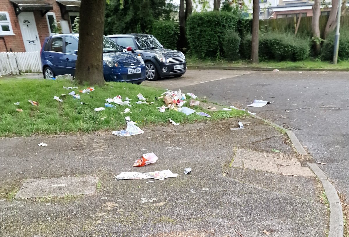 Hillingdon People have spoken & are seeking a Champion who sorts out cleansing after waste collections. As you can see, lots of bad waste is left behind. Please Vote Labour tomorrow, Conservatives have made it harder to vote so don't forget your ID. #hillingdoneast #VoteLabour