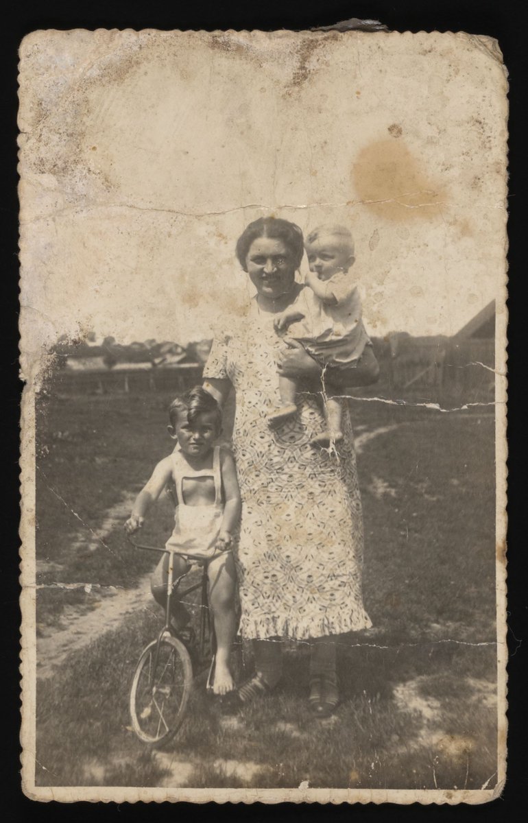 'We could hear the Germans shouting, the dogs barking, people screaming, shots ...' Marcel Drimer was just eight years old when he survived a major roundup of Jews in his hometown of Drohobycz, Poland, in summer 1942. He called what he heard the 'concert of death.'