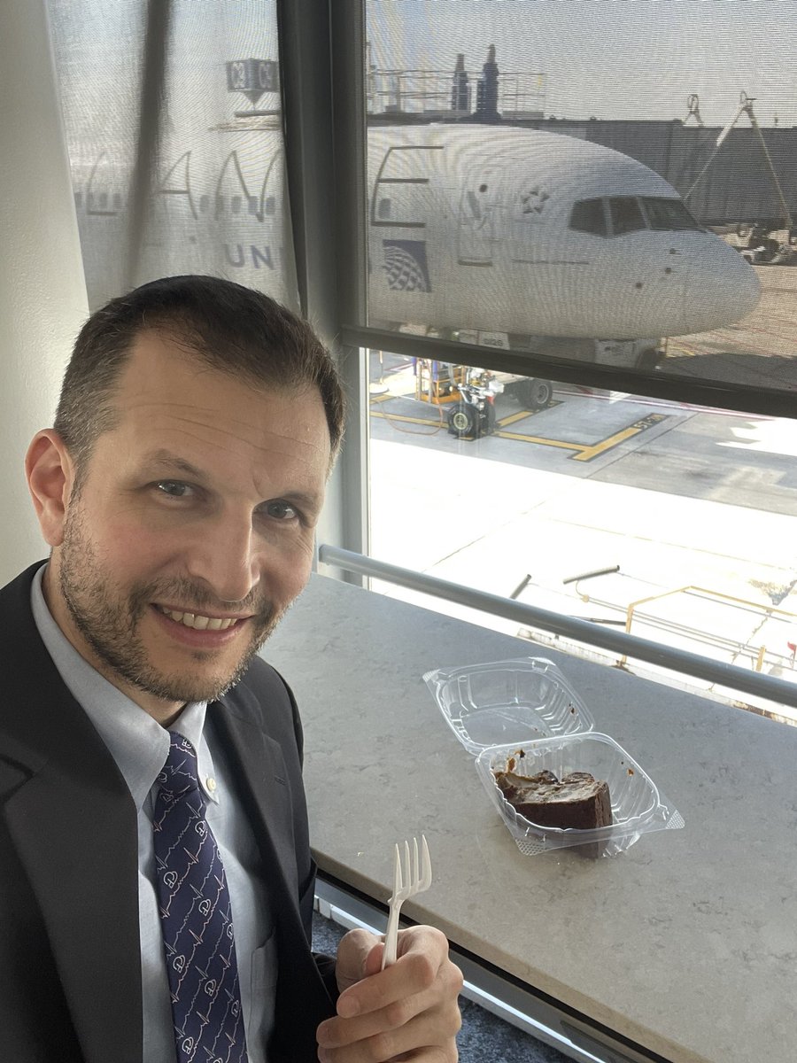 On the way to #SCAI2024! Started at dawn from family Passover in @asheville NC. (Caught some @ElisCheesecake at @fly2ohare en route.) One @Uber ride from LAX away from seeing everyone!