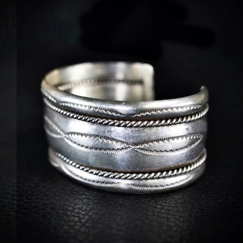 Vintage Native American Navajo Stamped Sterling Silver Cuff Bracelet farriderwest.etsy.com/listing/162846… 
Available at Far-Rider-West.com 
#cowboy #nativeamerican #navajo #indianjewelry #western #vintagejewelry #uniquejewelry #cuffbracelet #silvercuff #Navajojewelry