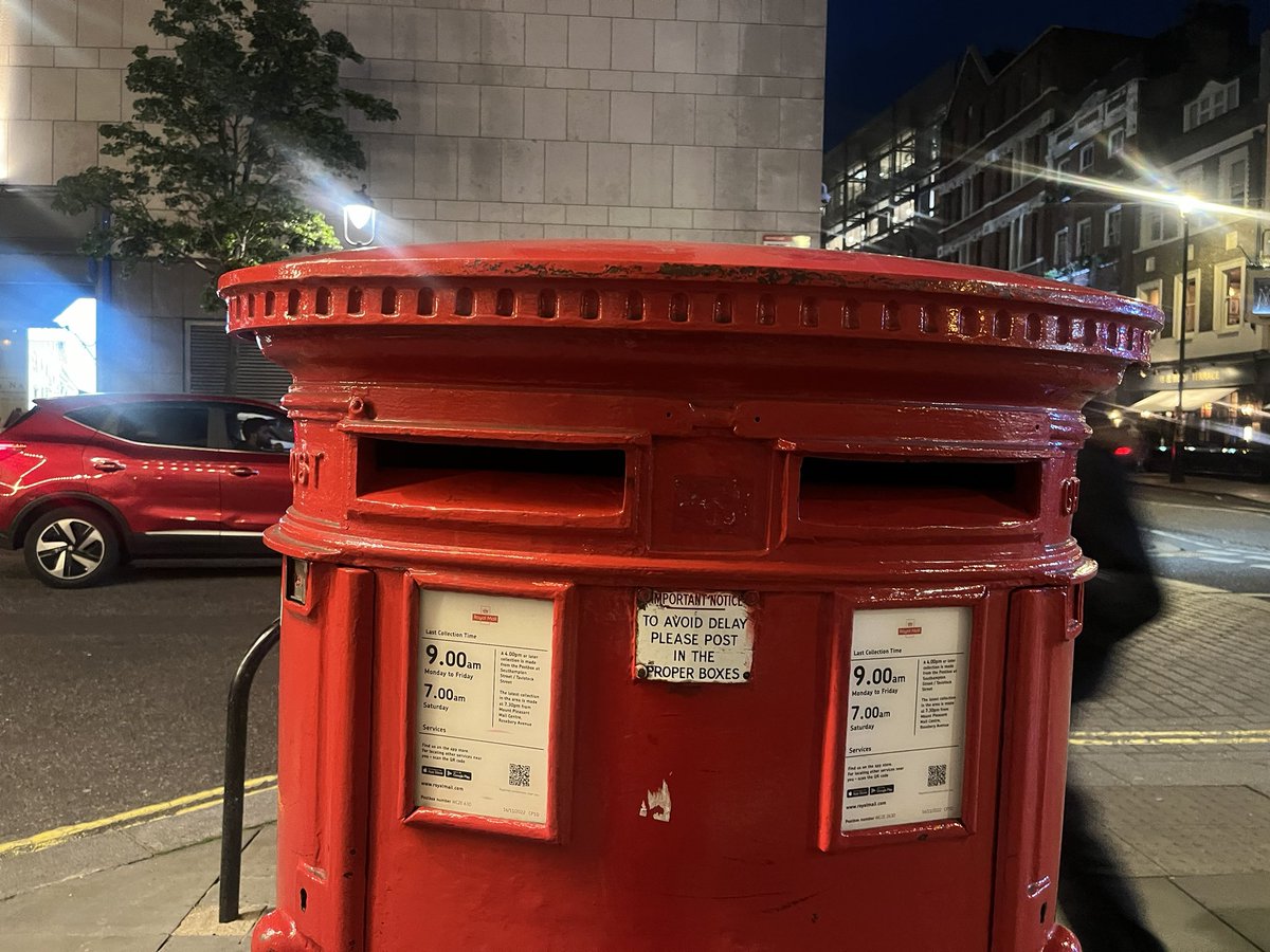 The early worm catches the ... er... post. Over recent weeks I've been staggered by the number of central London @RoyalMail post boxes that have theirr 'last' collection at 9am. Now this is Covent Garden. How can a single very early collection be classed as the 'last'. @Ofcom?