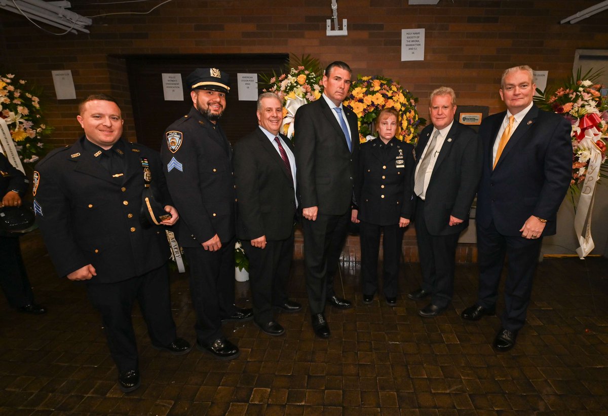 In the Halls of Heroes, 43 new names will forever be etched in the walls of Police Headquarters in a solemn tribute to members of the NYPD who made the ultimate sacrifice. Behind each name is a heroic legacy of courage & commitment to keeping this city safe. #FidelisAdMortem