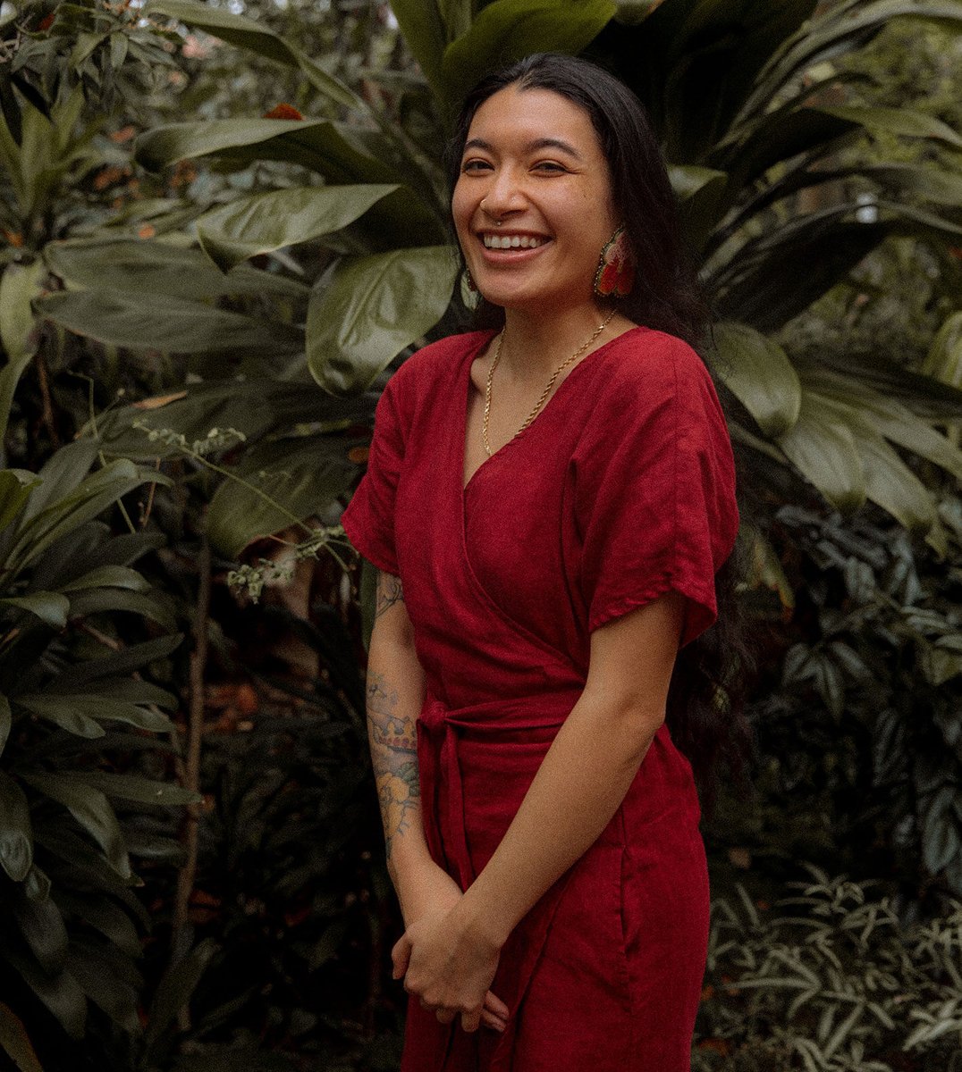 “I come from a culture where art and nature and community all intersect, and I hope to continue to honor that.” Mahalina Dimacali sees the world as a vast collection of cultural landscapes. Read more: myumi.ch/dA8W9 #MGoGrad #LSAstudent