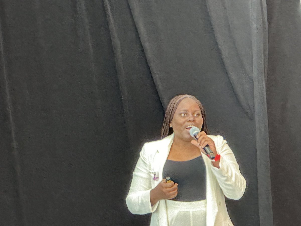 Welcome <a href="/SalubataX/">Salubata</a> to the <a href="/RenderCap/">Render Capital</a> competition sharing environmentally friendly footwear from recycled materials, innovative manufacturing and a 5% give back to charity 

#startuplou