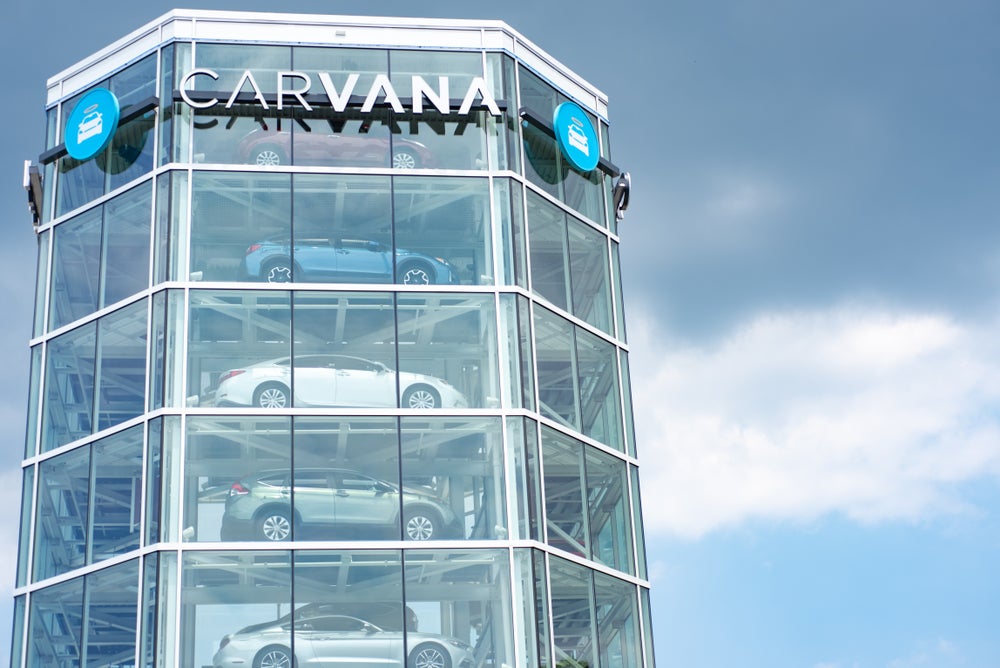 $CVNA | Carvana Stock Jumps On Q1 Earnings: Revenue Beat, Vehicles Sold Up 16%, Strong Guidance And More Carvana sells 91,878 vehicles in the fourth quarter, up 16% on a year-over-year basis. Carvana shares are surging more than 30% on the back of better-than-expected earnings.