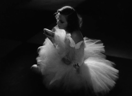 greta garbo in grand hotel (1932)