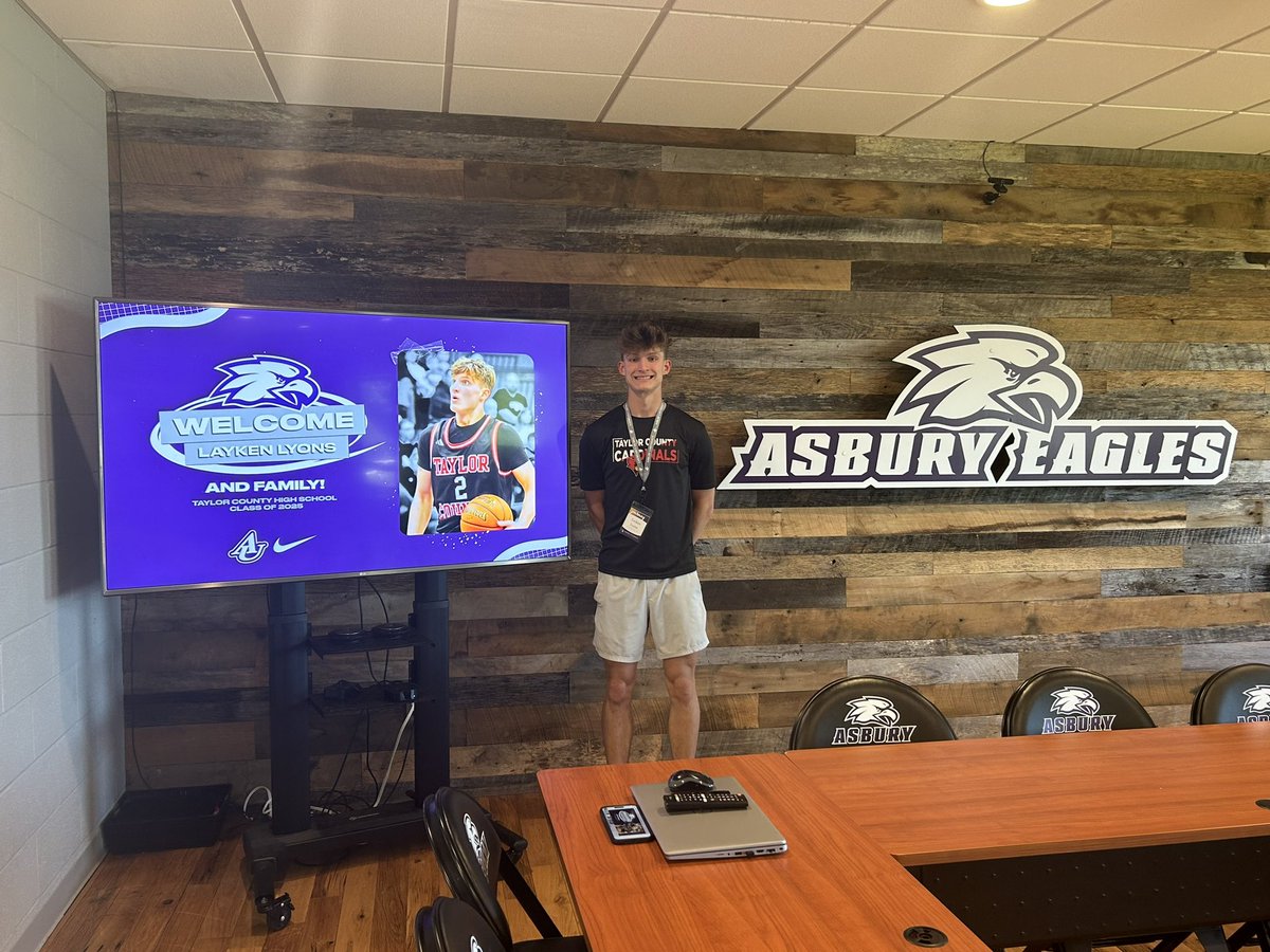 After a great visit, I am blessed to receive an offer from Asbury University!! Thank you @CoachRussAU and Coach Shouse for this amazing opportunity @AsburyHoops