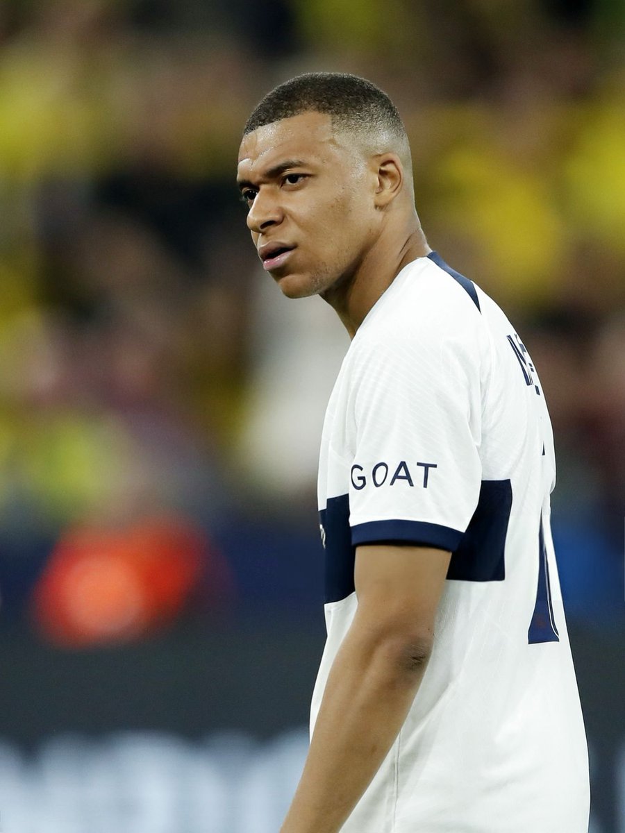 Le #PSG et Kylian Mbappé ont 90 minutes mardi pour tout changer. ❤️💙 #BVBPSG